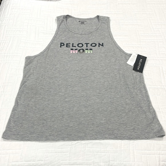 Peloton Mom Tank 💪🏻🎀 - Picture 1 of 5